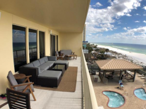 Astonishing Beacfront Condo with 360 sqft Balcony Facing the Ocean - Unit 0302